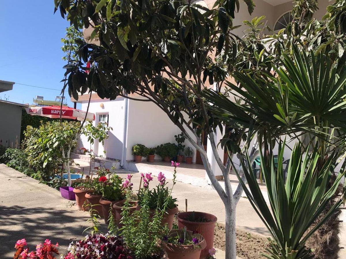 Colombo 호텔 Vlorë 외부 사진