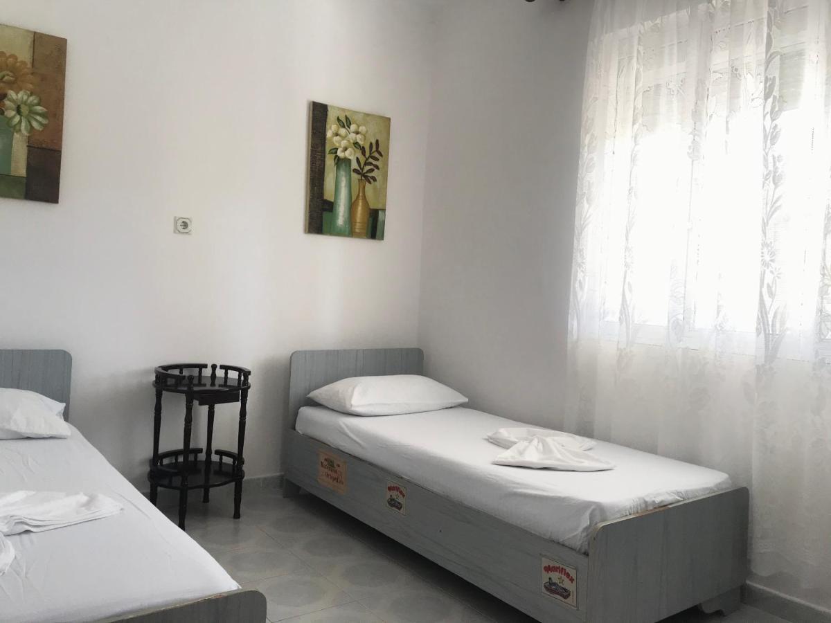 Colombo 호텔 Vlorë 외부 사진